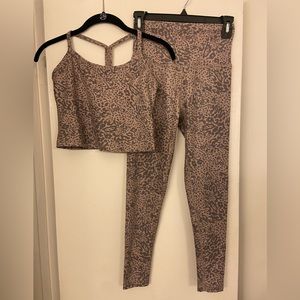 Beyond Yoga Leopard Print Tank & Legging Set Size M/S